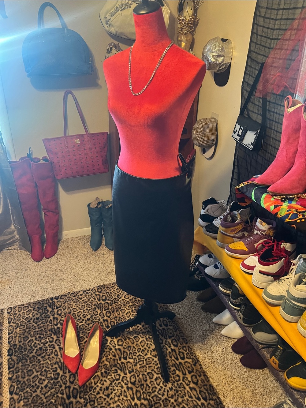 Shinestar Black Pencil Skirt - Sleek Women's Work Pencil